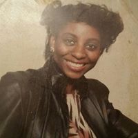 Terri Wooden Photo 13