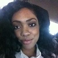 Danielle Skinner Photo 6