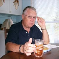 Howard Stevens Photo 9