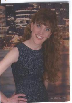 Stephanie Weller Photo 26