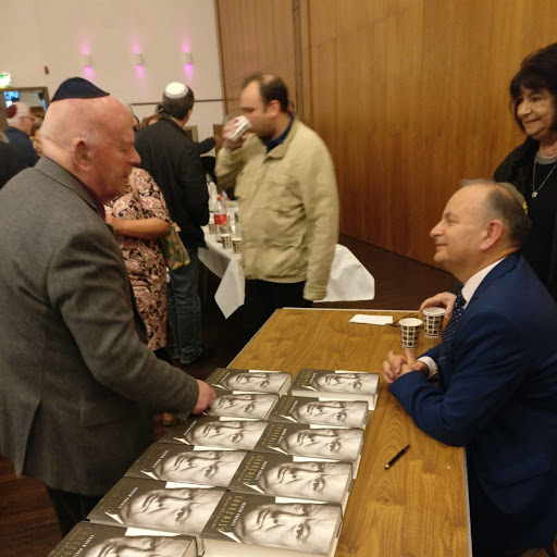 Richard Cohen Photo 29
