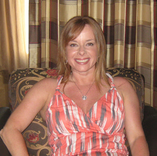 Kim Wiggins Photo 22