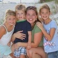 Julie Hamm Photo 44