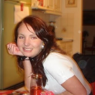 Anne Lucas Photo 37