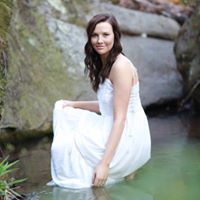 Kim Hendricks Photo 15