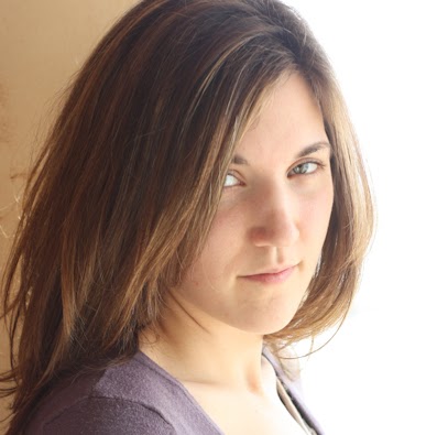Lindsay Moore Photo 2