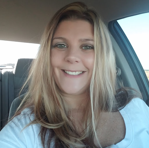 Cynthia Roe Photo 30