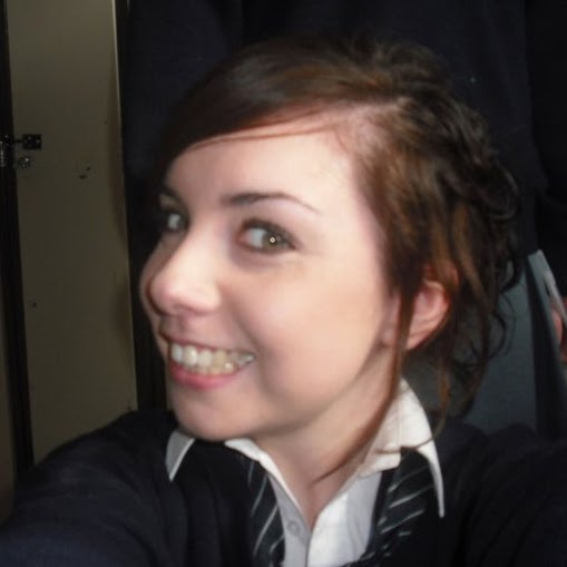 Laura Lane Photo 39