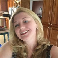 Gretchen Thomas Photo 27