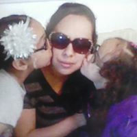 Gloria Valdivia Photo 8