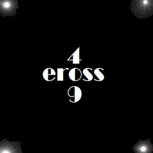 Erica Ross Photo 11