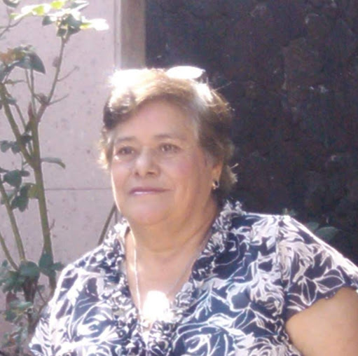 Estela Rodriguez Photo 40