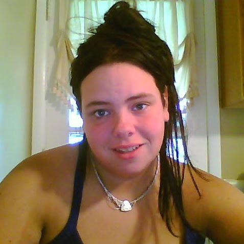 Nicole Coffey Photo 12
