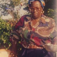 Gloria Roberson Photo 15