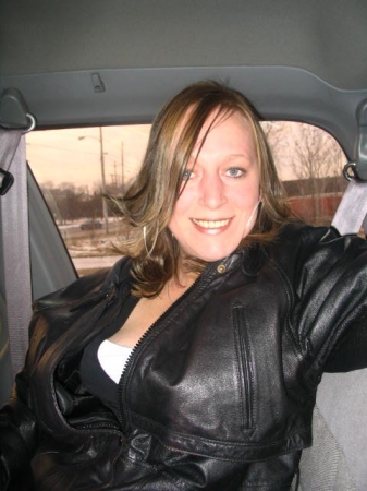 Shelly Stanley Photo 8