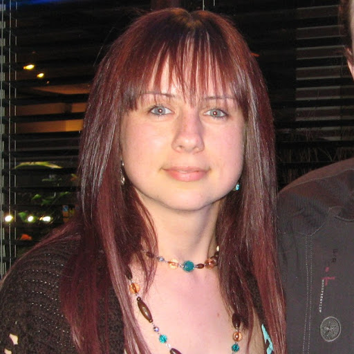 Lisa Garnett Photo 29