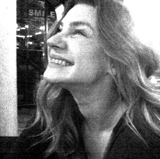 Betsy Moore Photo 8