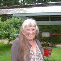 Linda Moyer Photo 18