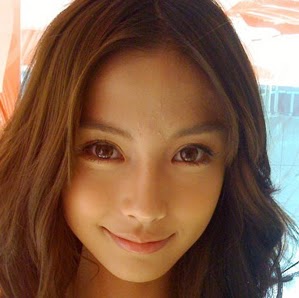 Xiu Zheng Photo 9