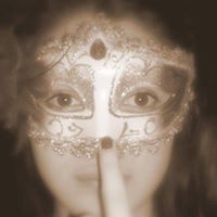 Melody Campos Photo 17