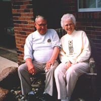 Mary Perrin Photo 38