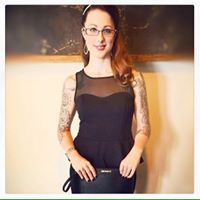 Amy Williamson Photo 48