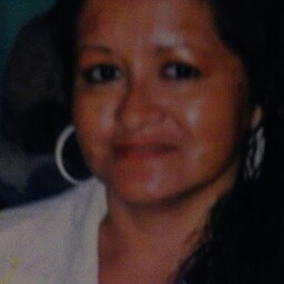 Sandy Calderon Photo 25