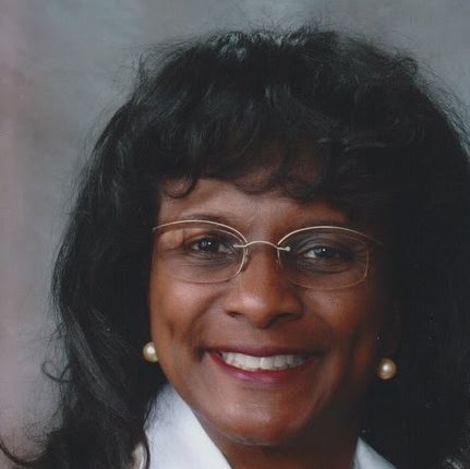 Debra Roy Photo 34