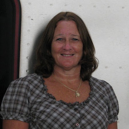 Debbie Dutton Photo 12