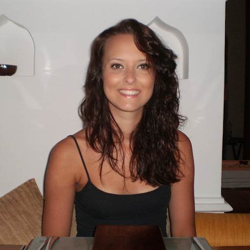 Rebecca Roberts Photo 24