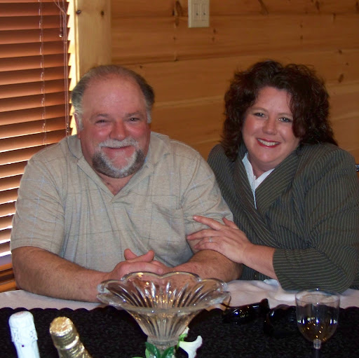 Laura Foster Photo 38
