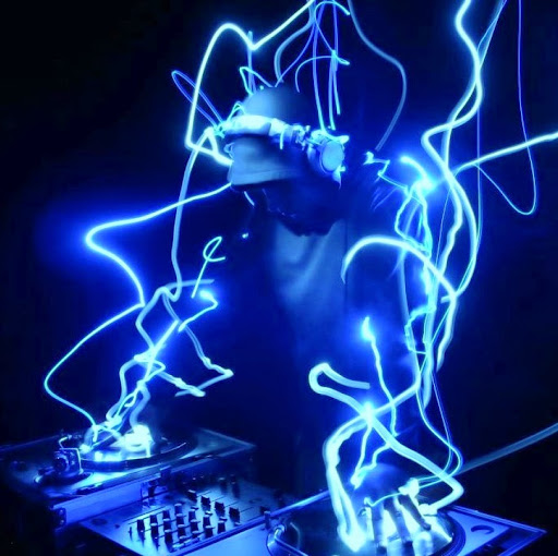 Stephen Adair Photo 28
