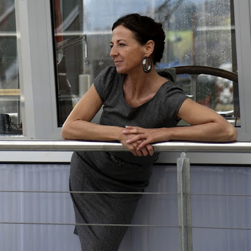 Sue Weber Photo 43