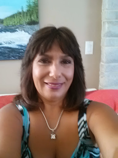 Sandra Bailey Photo 40