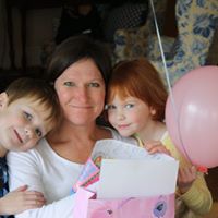 Jennifer Hubbard Photo 33