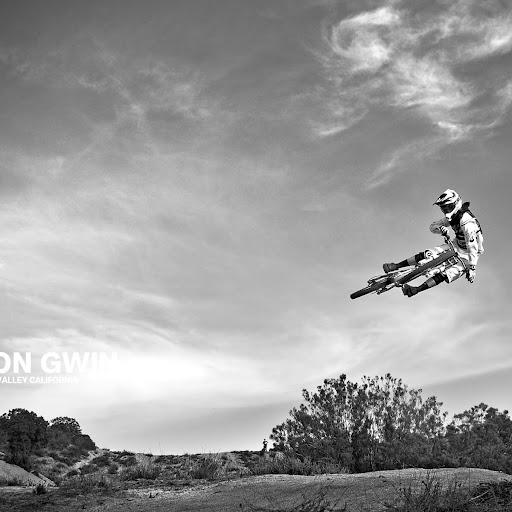 Caesar Torres Photo 9