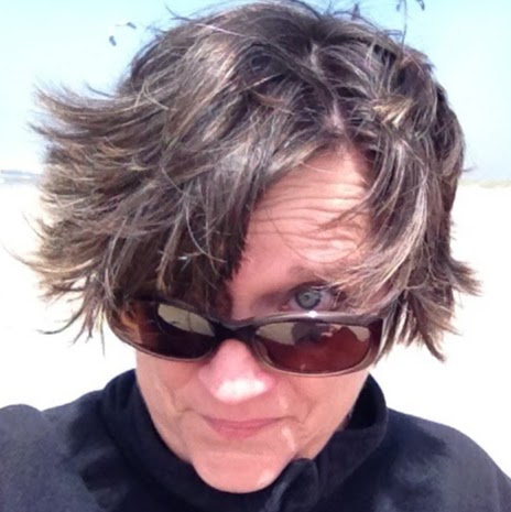 Debra Covert Photo 3