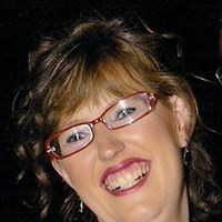 Suzanne Lucas Photo 26