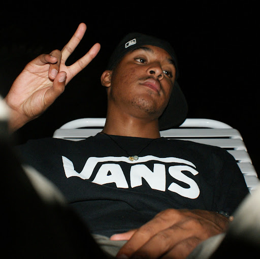 Jose Quinones Photo 14