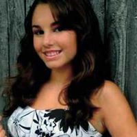 Alicia Lance Photo 5