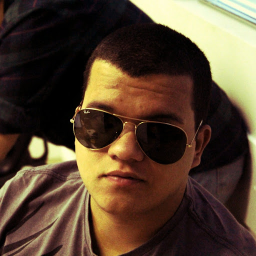 Victor Andrade Photo 26