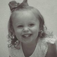 Jennifer Hobson Photo 23
