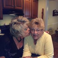 Lori Sizemore Photo 7