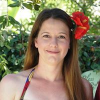 Cynthia Larsen Photo 9