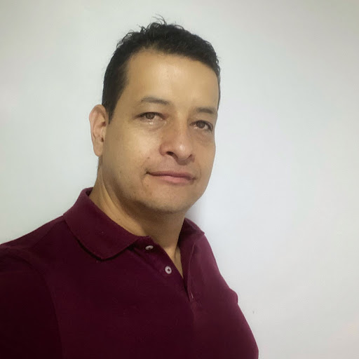 Ricardo Reyes Photo 25