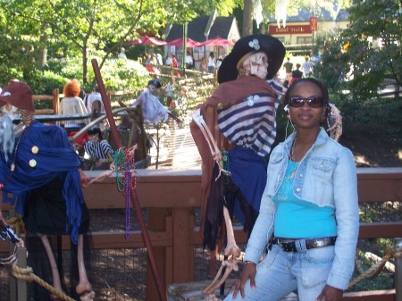 Angela Payne Photo 8