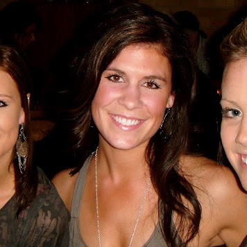 Laura Leblanc Photo 43