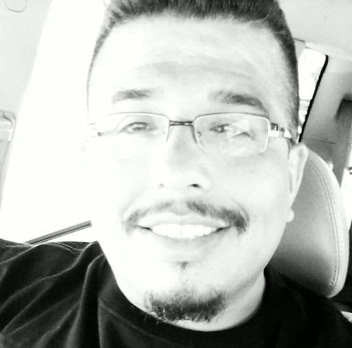 Louie Lopez Photo 24