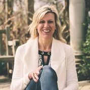 Melissa Kroeger Photo 17