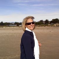 Jane Mchale Photo 13